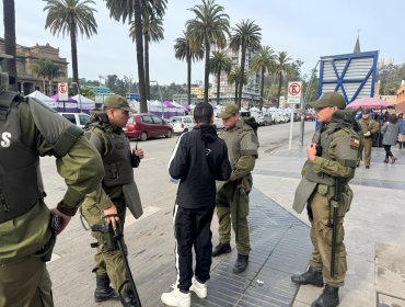 Destacan intervenciones para erradicar el comercio ambulante desde céntricos espacios públicos de Valparaíso y Viña del Mar