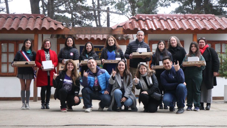 Establecimientos educacionales de la región de Valparaíso reciben conectividad gratuita: más de 2.600 estudiantes beneficiados