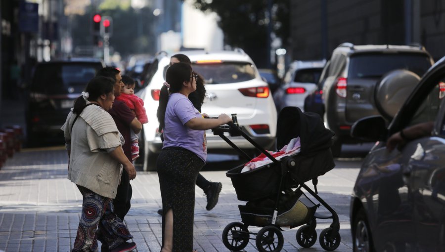 Según el Instituto Nacional de Estadísticas, nacimientos cayeron un 8,9% anual en marzo de 2025