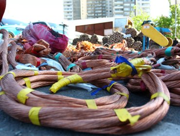 Región de Tarapacá: Pisagua se encuentra sin suministro eléctrico tras robo de 4,2 kilómetros de cable de cobre