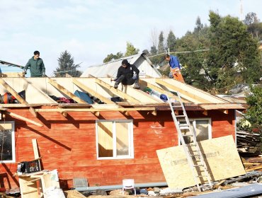 Casas de emergencia entregadas en Puerto Varas tras tornado tuvieron filtraciones por sistema frontal
