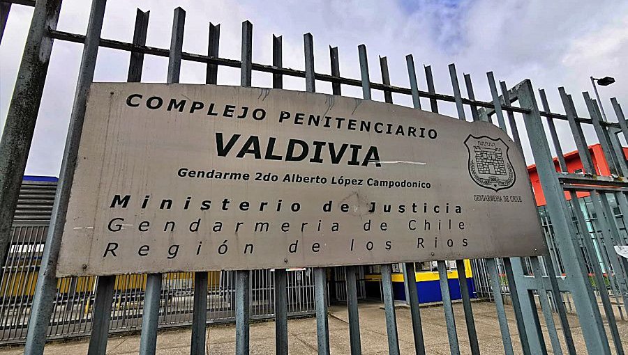 Tres internos son condenados a 15 años y un día de presidio por un homicidio en la cárcel de Valdivia