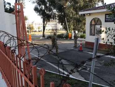 Dos conscriptos habrían sido recluidos y trasladados a Santiago por robo de fusiles a soldados del Regimiento Maipo de Valparaíso