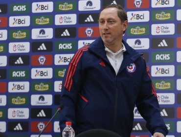 La ANFP habría descartado a Luis Mena como director técnico interino de la Roja