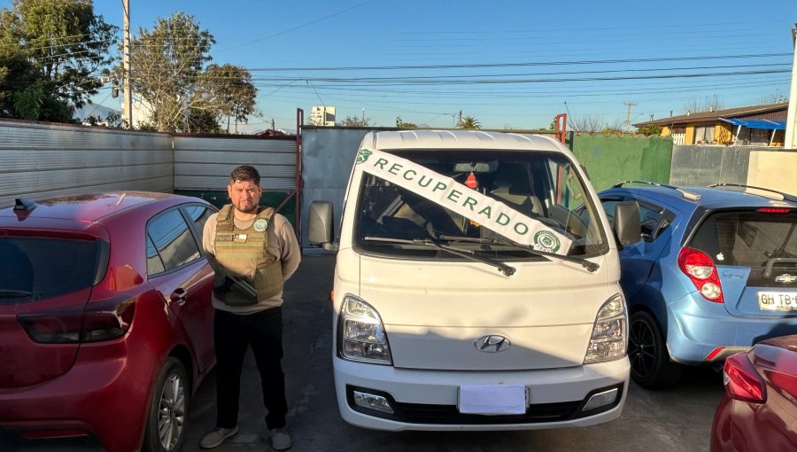 Tres sujetos fueron detenidos en Viña del Mar por movilizarse en autos con encargos por robo
