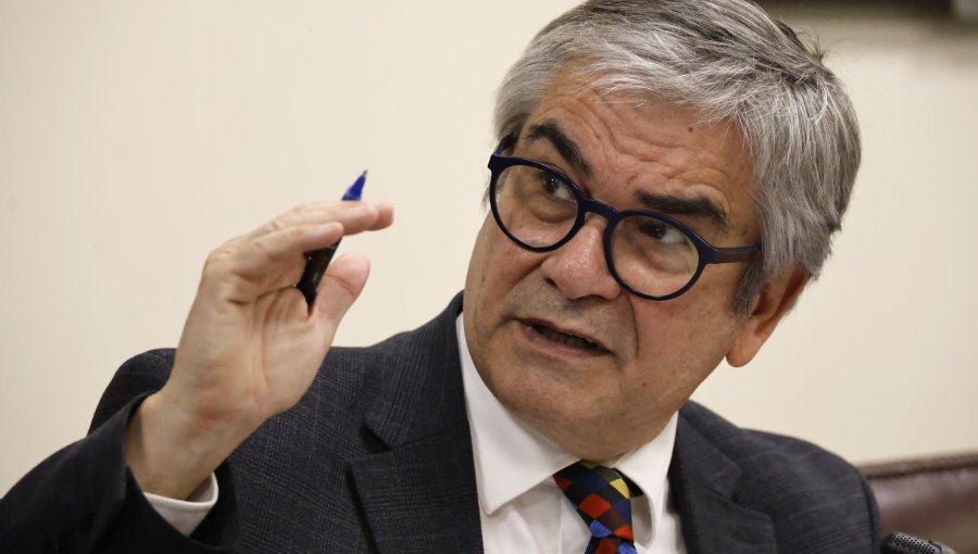 Ministro Marcel destaca que disputa presidencial no ha afectado las perspectivas económicas