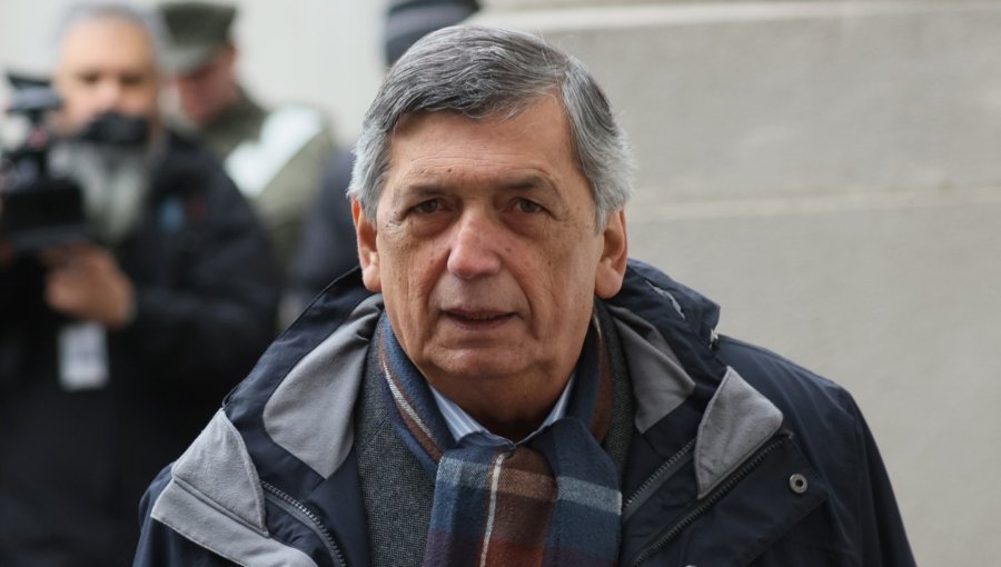Lautaro Carmona acusa "prejuicios" de Carolina Tohá tras decir que no es "partidaria de que el PC gobierne al país"