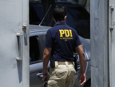 Pareja es detenida por la PDI por producción y difusión de pornografía infantil en la Regional Metropolitana