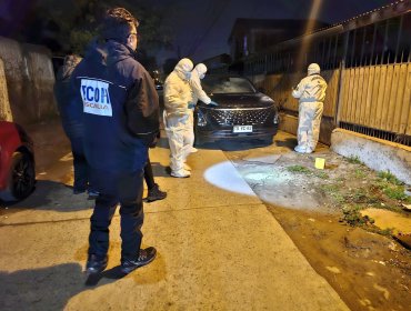 Otro homicidio en la Región Metropolitana: Balearon a sujeto de 26 años en su vehículo