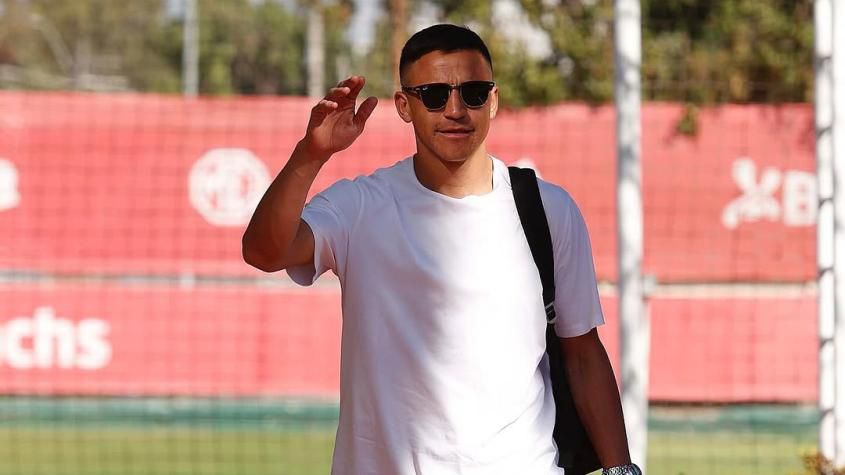 Revelan quién sería la nueva pareja de Alexis Sánchez: "Está con ella en Chile"