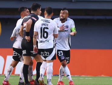 Árbitro Fernando Véjar explicó expulsión de Arturo Vidal en derrota de Colo-Colo ante Audax