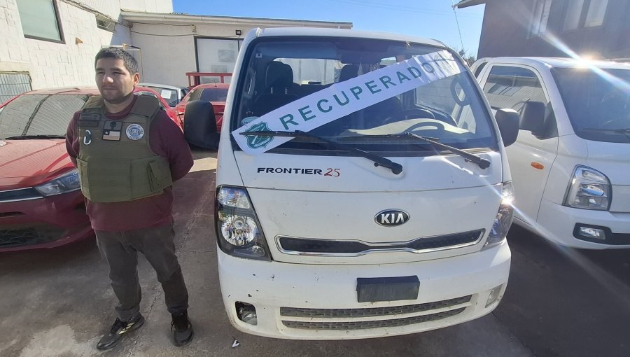 Detienen en Limache a hombre que conducía camioneta robada el año 2022 en Maipú