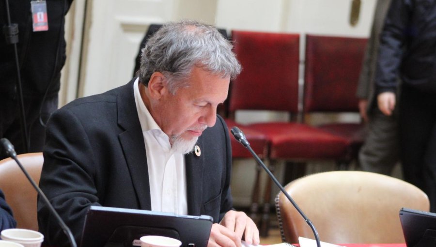 Senador Lagos Weber emplaza al Gobierno a referirse a eventuales irregularidades detectadas por Contraloría en el aparato público