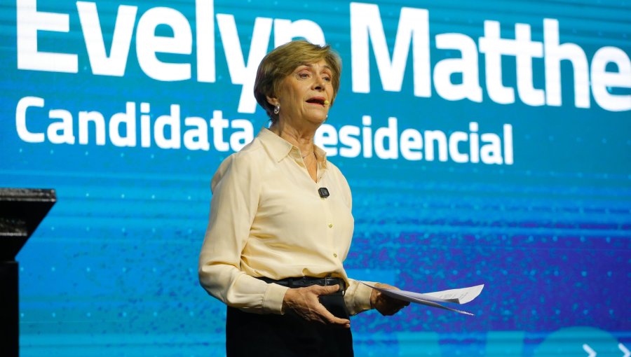 Evelyn Matthei suma más de $17 millones en aportes de campaña: lidera el listado de apoyos el padre de su generalísimo