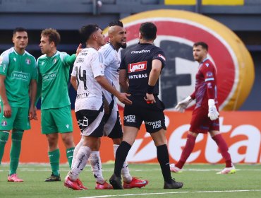 Vidal también se podría perder el clásico ante Universidad de Chile por su expulsión en partido con Audax