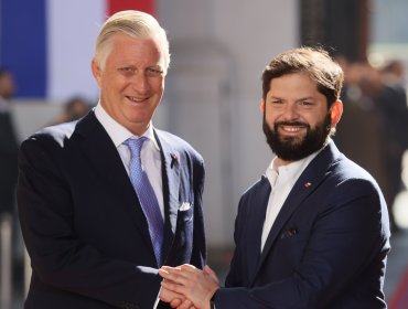 Presidente Boric recibió a los reyes de Bélgica en La Moneda y apuntó a estrechar lazos entre ambos países