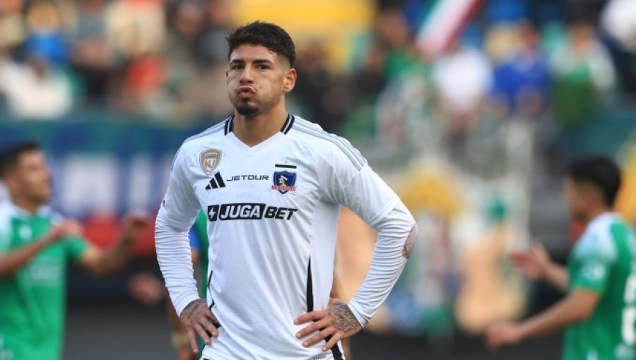 Aseguran que Saldivia y Correa tienen opciones de partir de Colo-Colo