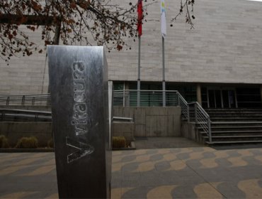 Vitacura abre sumario tras viralización de video de pareja teniendo relaciones sexuales en dependencias del municipio