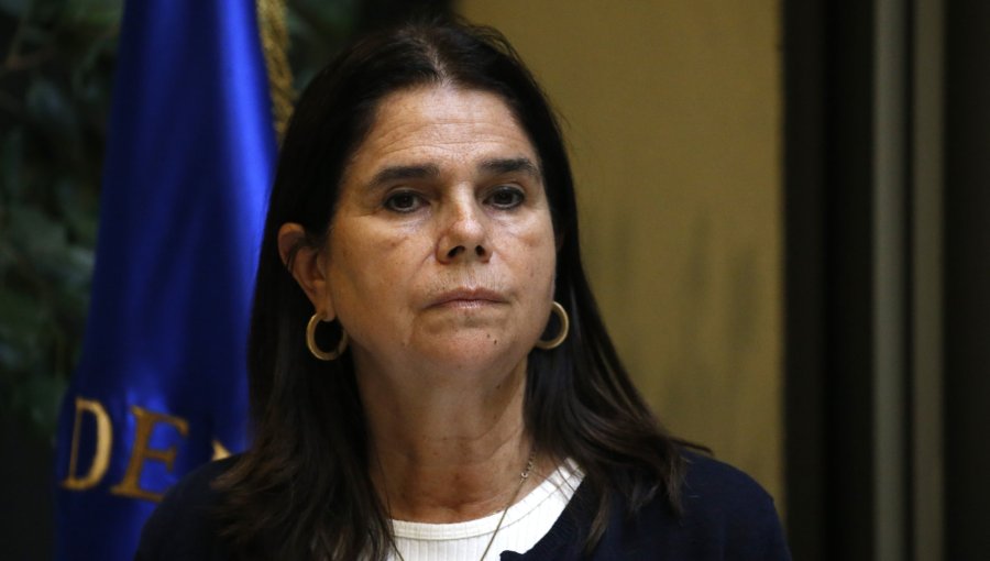 Ossandón afirma que "a nosotros nos conviene" que gane Jara, pero reconoce que "ha dado grandes sorpresas"