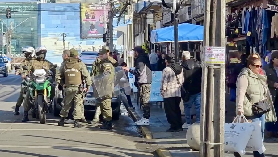 Interponen querella por agresiones a carabineros y municipales durante operativo contra el comercio ilegal en San Antonio
