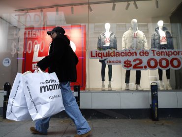 Corona cerrará de forma definitiva en julio y hará masivo remate de productos "a 5 lucas"