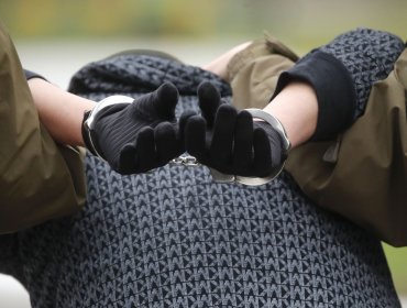 Asalto armado a repartidor de gas termina con dos peligrosos delincuentes detenidos en Viña