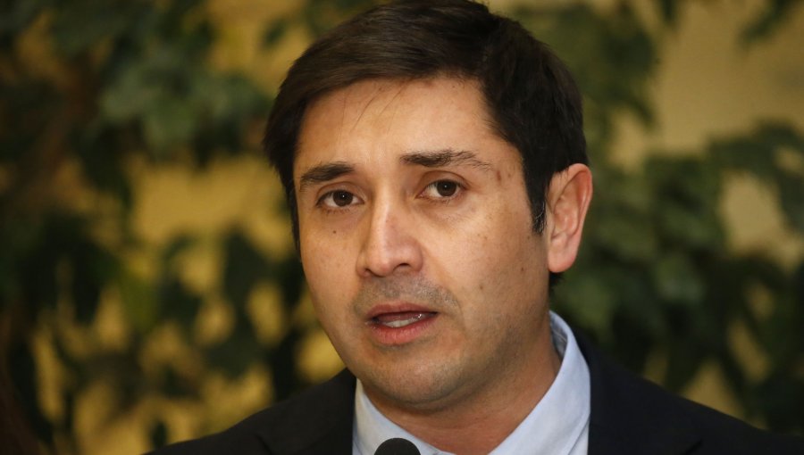 Fiscalía solicitó el desafuero del diputado Miguel Ángel Calisto por presunto fraude al Fisco