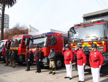 Entregan nuevos carros a Bomberos de Cabildo, Nogales, Villa Alemana y Valparaíso