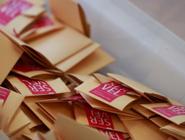 Primaria: Comenzaron a contarse los votos en todos los locales de votación del país