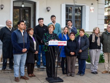 Agrupaciones sociales que promovieron el Rechazo se suman a la campaña de Evelyn Matthei