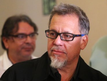 Senador Lagos Weber dice que "se va a honrar el compromiso" tras la Primaria y asegura que "yo voy a votar por Jara"