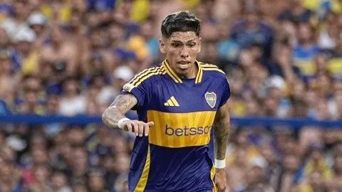 Aseguran que director técnico de Boca Juniors "va a estar encima" de Carlos Palacios para sacar su máximo nivel