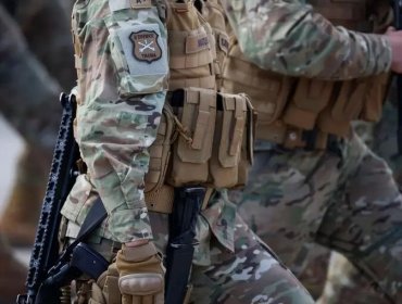 Subsecretario de Defensa se reunió con Fiscalía y Ejército para recabar antecedentes por caso de "narcomilitares"