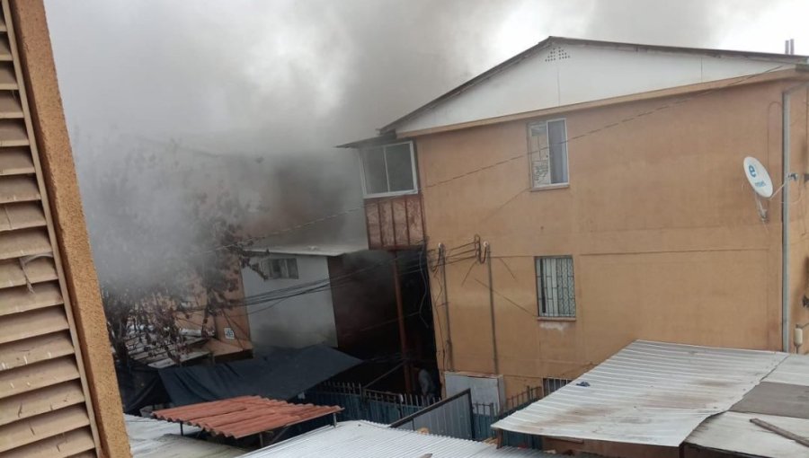 Tragedia familiar en Quilicura: incendio deja sin vida a una madre y a sus bebés gemelos