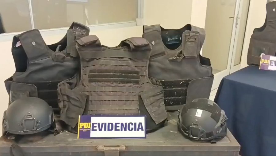 Allanan centro de acopio de armamento y elementos de protección balística en Ercilla