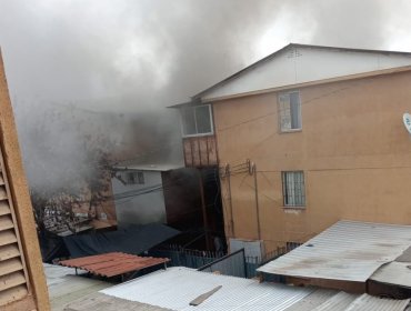 Tragedia familiar en Quilicura: incendio deja sin vida a una madre y a sus bebés gemelos