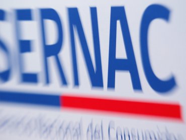 Sernac denuncia a dos bancos por ofrecer créditos no educacionales en campus universitarios