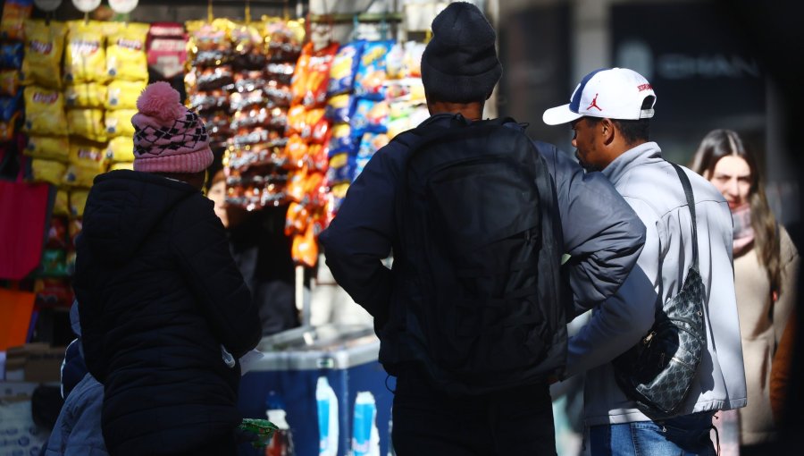 Tasa de desocupación de la población extranjera sube a 7,8% en el trimestre marzo -mayo de 2025