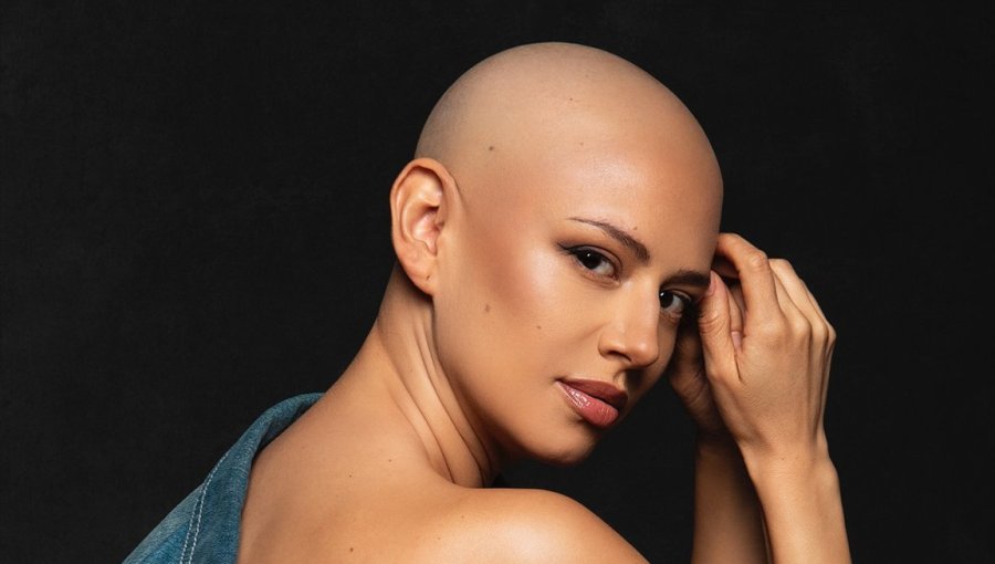 "Aún queda fuerza": Karla Melo comparte emotiva reflexión tras completar su sexta quimioterapia