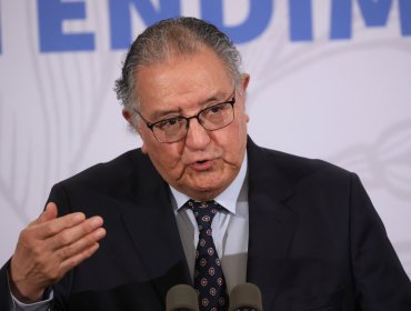 Senador Huenchumilla apunta que la DC debe enfocarse en "detener esta caída del partido para no desaparecer"