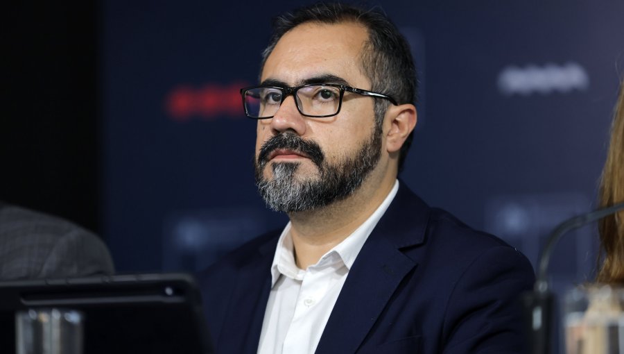 Diputados RN exigen la renuncia del Subsecretario de Educación Superior por "hostigamiento" a diputada Arce