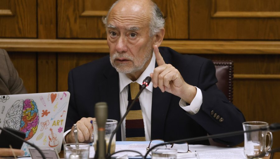 Iván Flores llama a la Democracia Cristiana a flexibilizar su postura con respecto a quién apoyar en las presidenciales