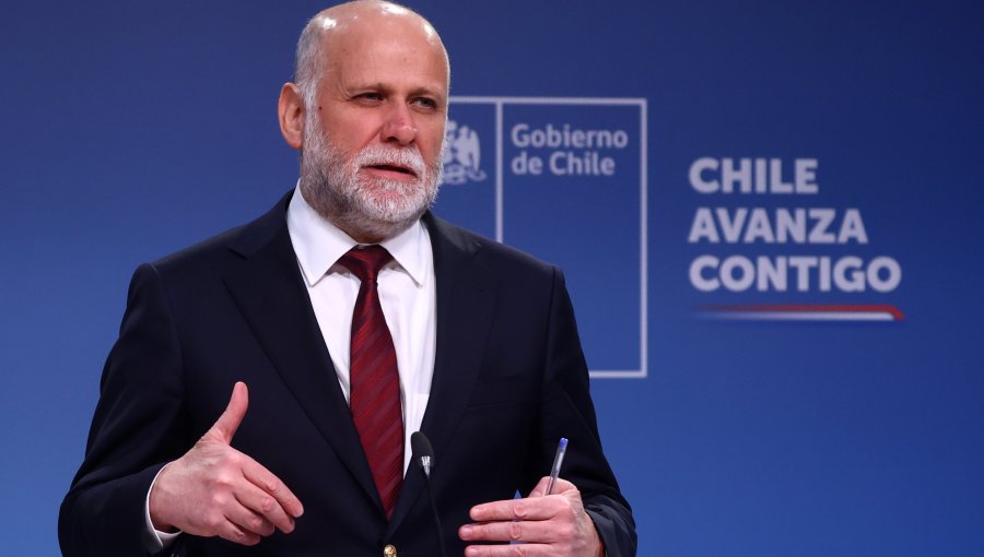 Ministro Elizalde expresa respaldo del Gobierno a mantener asignación de dieta para expresidentes