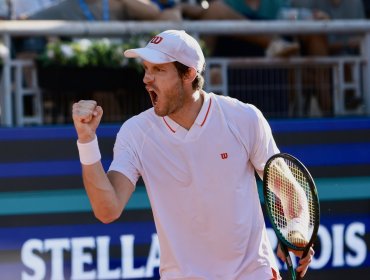 Nicolás Jarry avanza por primera vez a octavos de Wimbledon tras superar a Joao Fonseca