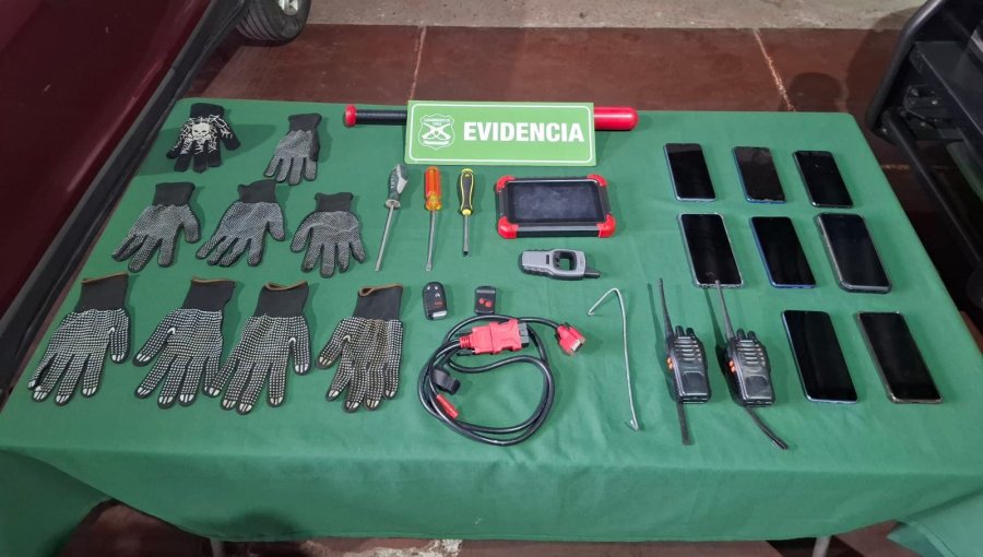 Seguimiento policial termina con captura de banda y decomiso de herramientas utilizadas para robar vehículos en Los Andes