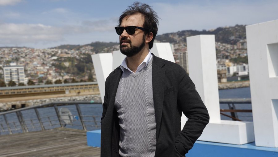 Jorge Sharp arremete contra el Frente Amplio a cinco días de la Primaria: "Los que más han levantado la política de los vetos, perdieron"