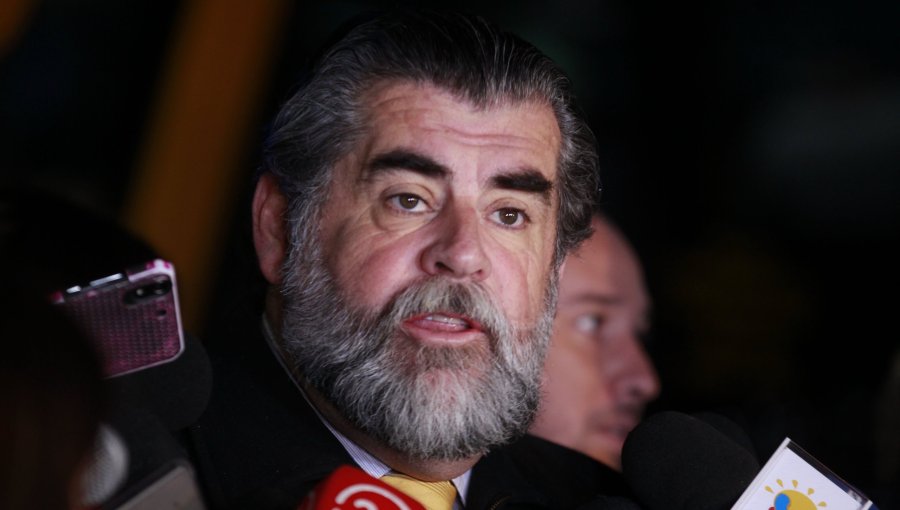 Rodrigo Ubilla sobre Kast: “Gobernar exige más que eslóganes y frases de impacto”