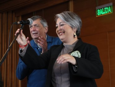 Jeannette Jara responde a renuncia a militancia al Partido Comunista: “Ese tema no está sobre la mesa”