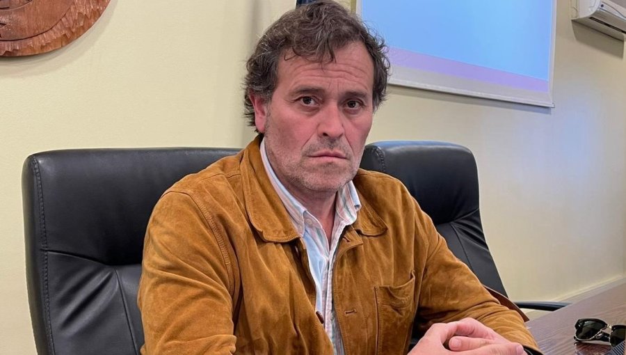 Roy Crichton, presidente regional de la Democracia Cristiana en Valparaíso: "La DC no es anticomunista y nunca lo ha sido"
