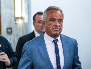 Desde "alarmista" hasta "revolucionario": La polémica por el plan de Robert F. Kennedy Jr. para "volver a EE.UU. más saludable"